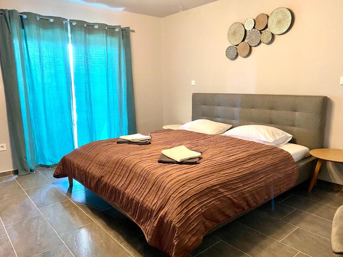 Balkon Apartmanhaz Panzio 블로톤퓌레드 외부 사진
